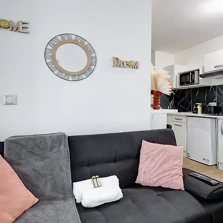 Confort Et Style Moderne A 2 Pas De La Апартаменты Париж